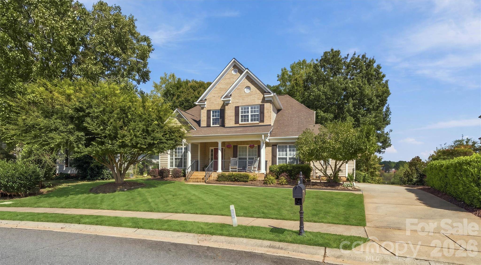 1550 Valhalla DR, Denver, NC 28037