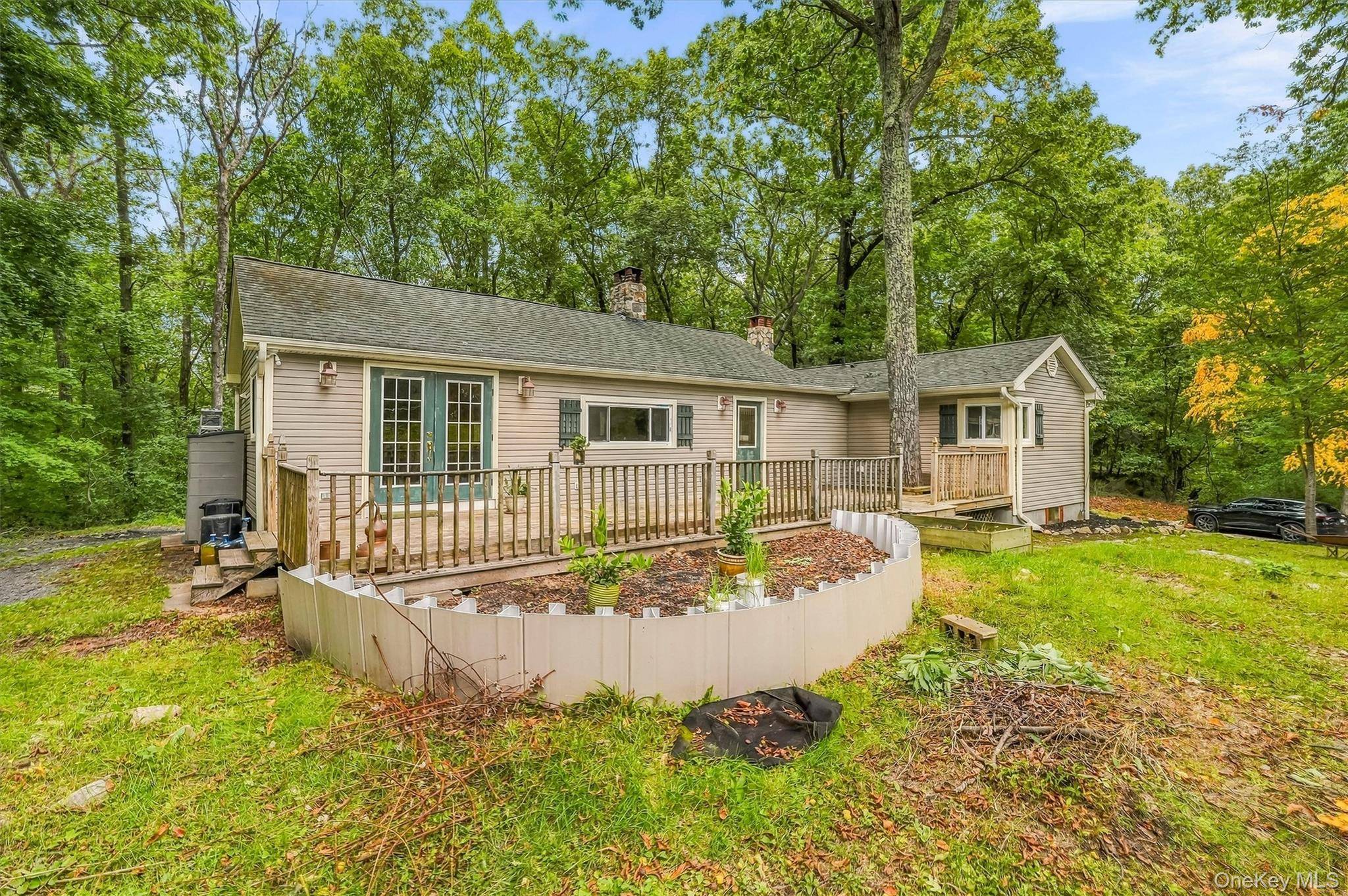153 Nardin RD, Lake Peekskill, NY 10537