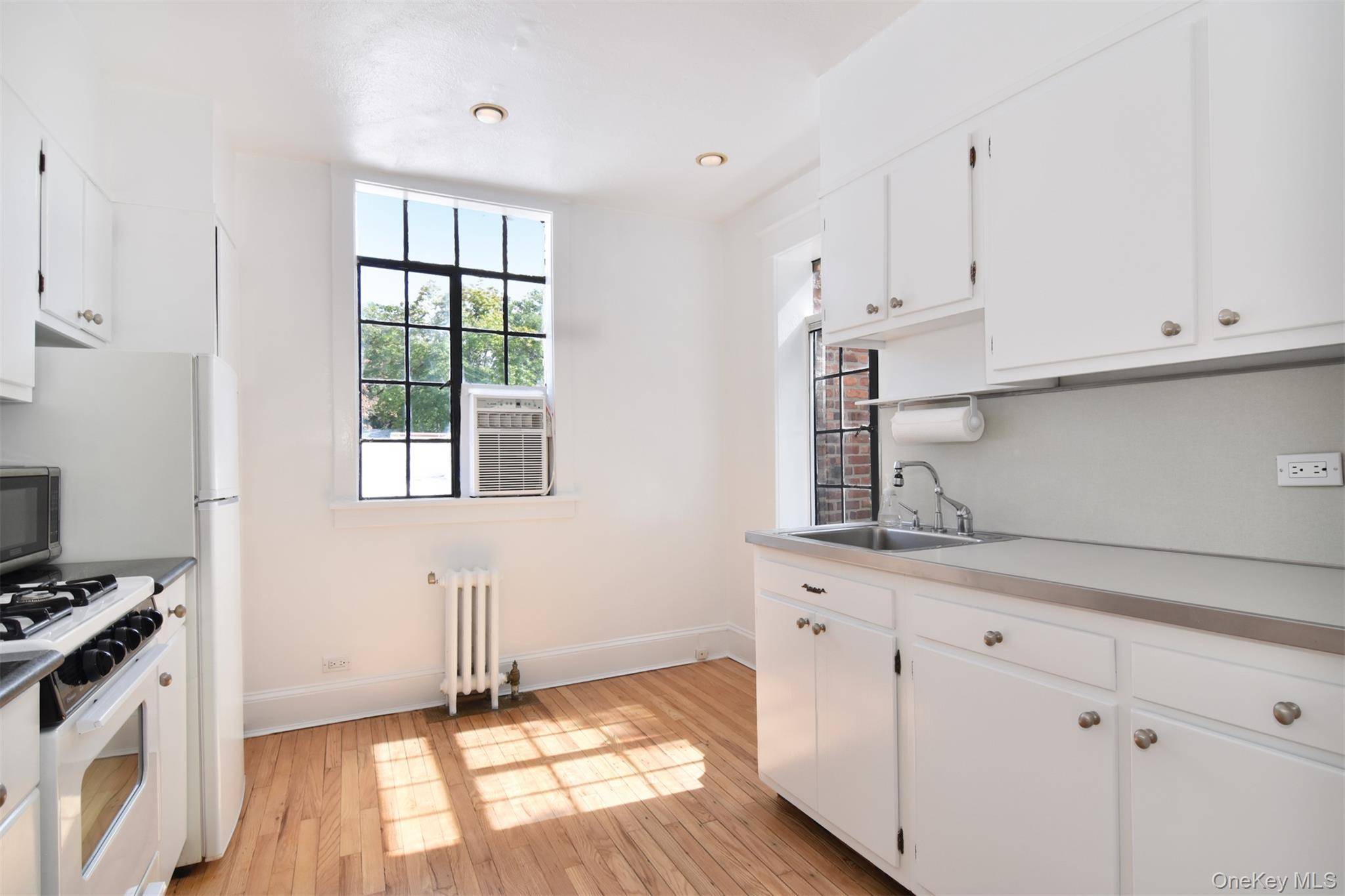 48 Sagamore RD #32, Bronxville, NY 10708