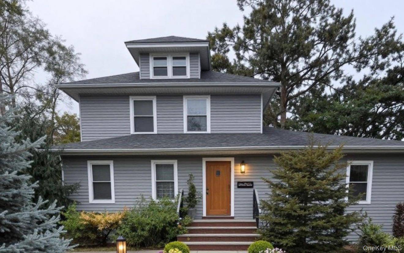 116 Carleton AVE, Islip Terrace, NY 11752