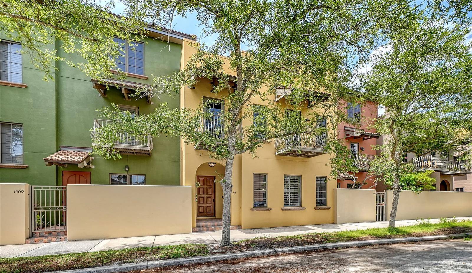 1513 OAK ST #18, Sarasota, FL 34236