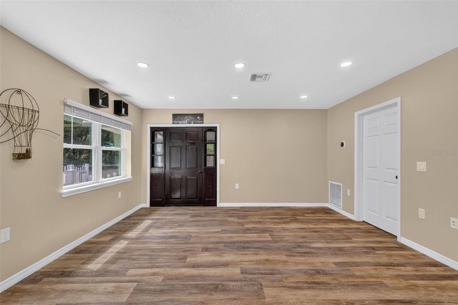 706 MULBERRY ST, Fruitland Park, FL 34731