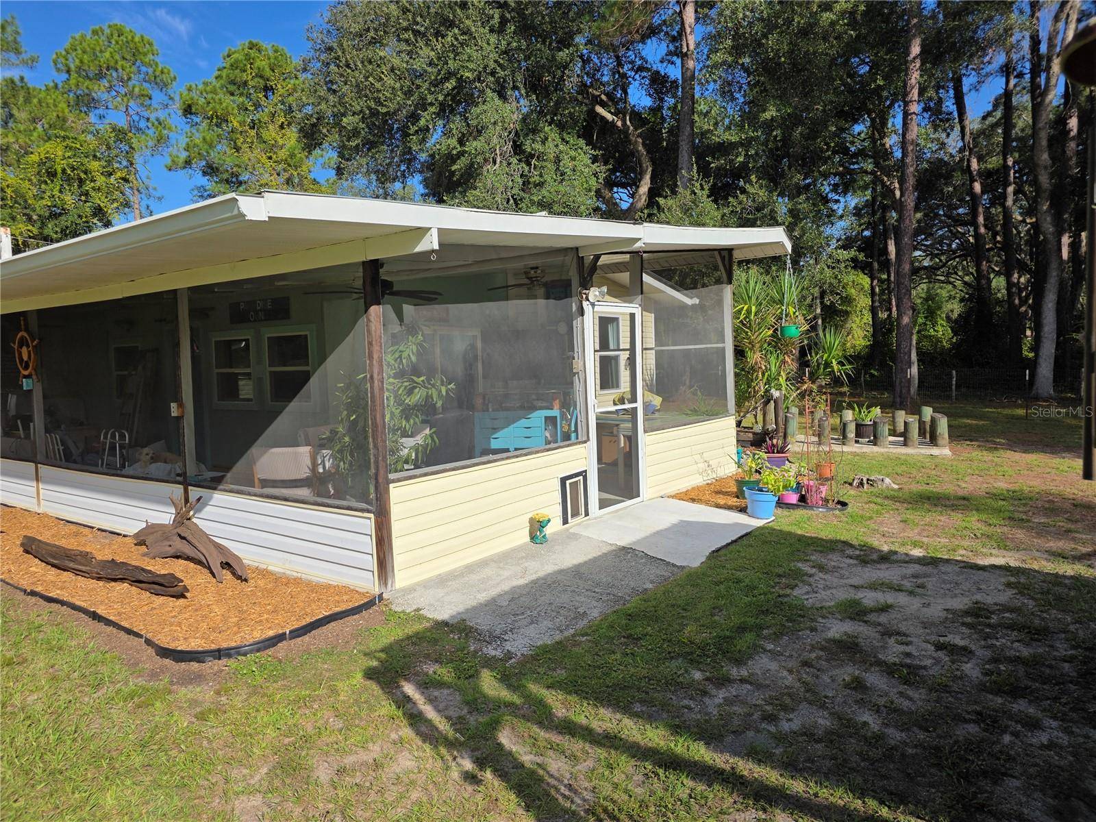 16447 NE 141ST TER, Fort Mc Coy, FL 32134
