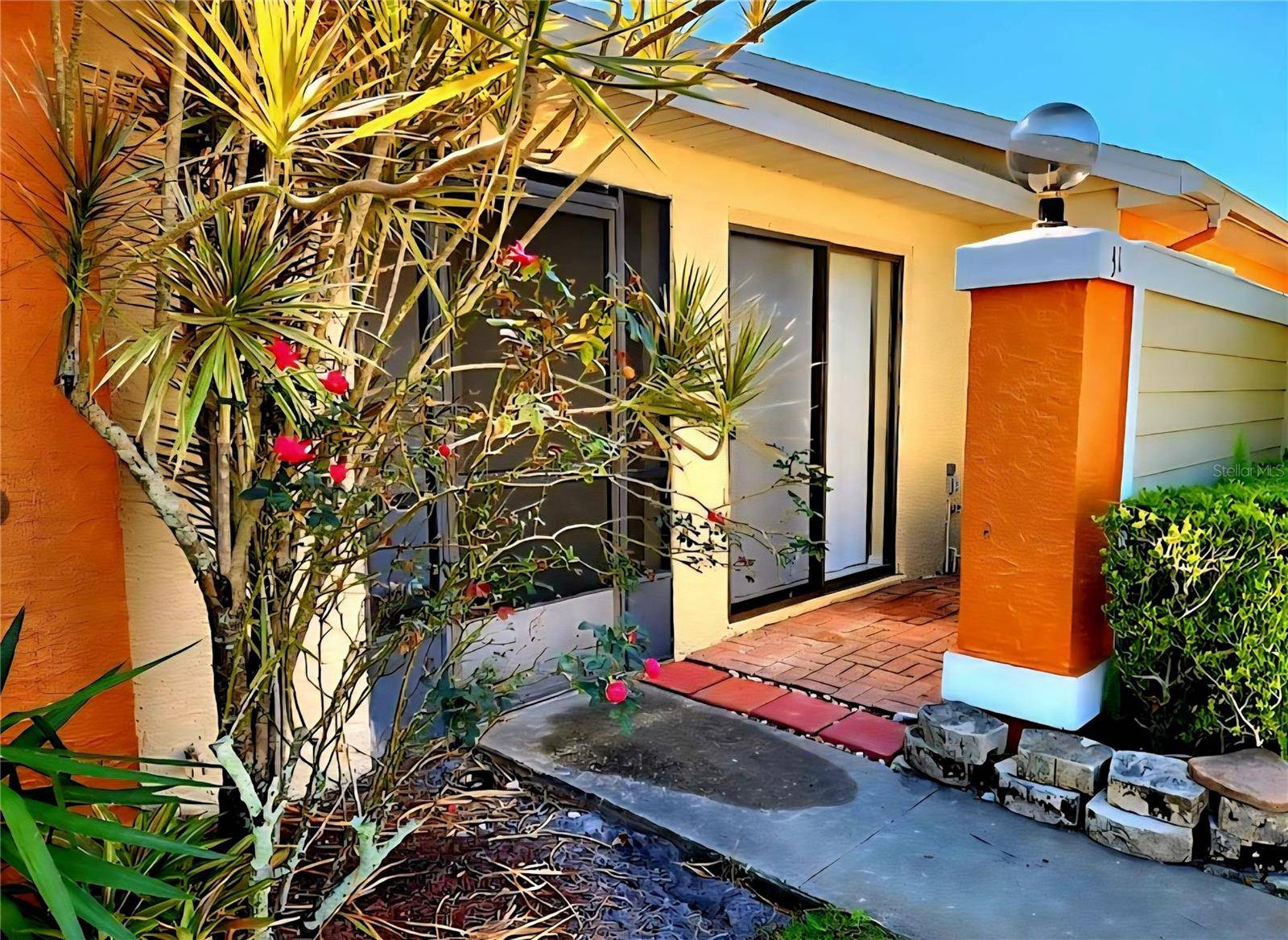 31 SILVER OAK CIR #1, Kissimmee, FL 34743