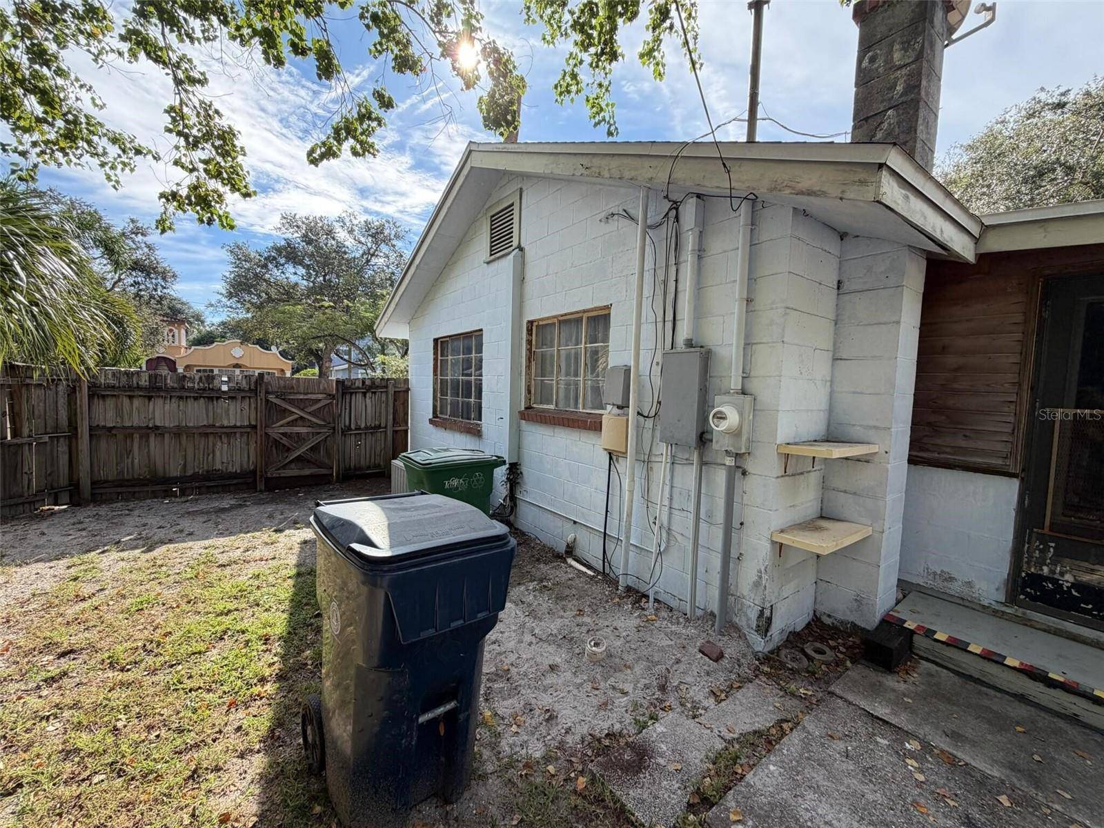 6028 S 2ND ST, Tampa, FL 33611