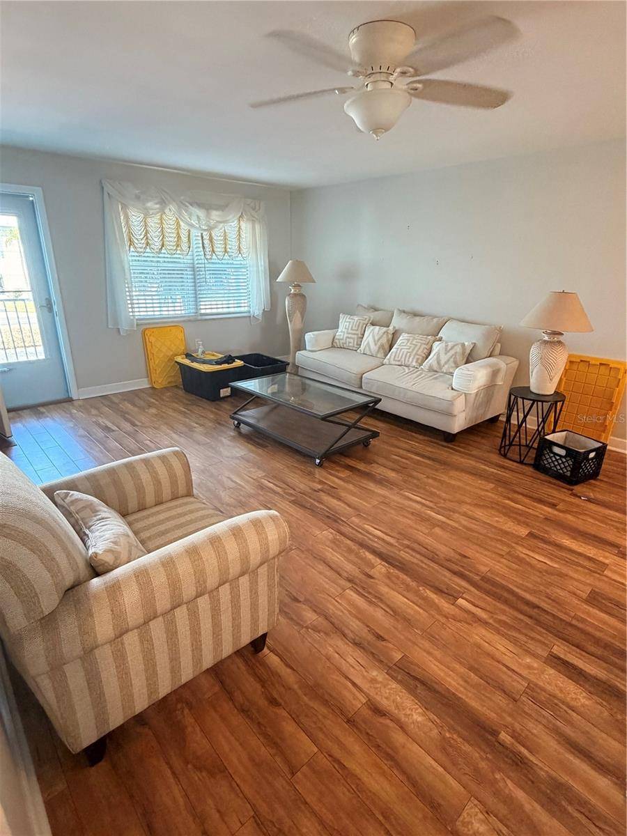1893 SHORE DR. DR S #216, South Pasadena, FL 33707