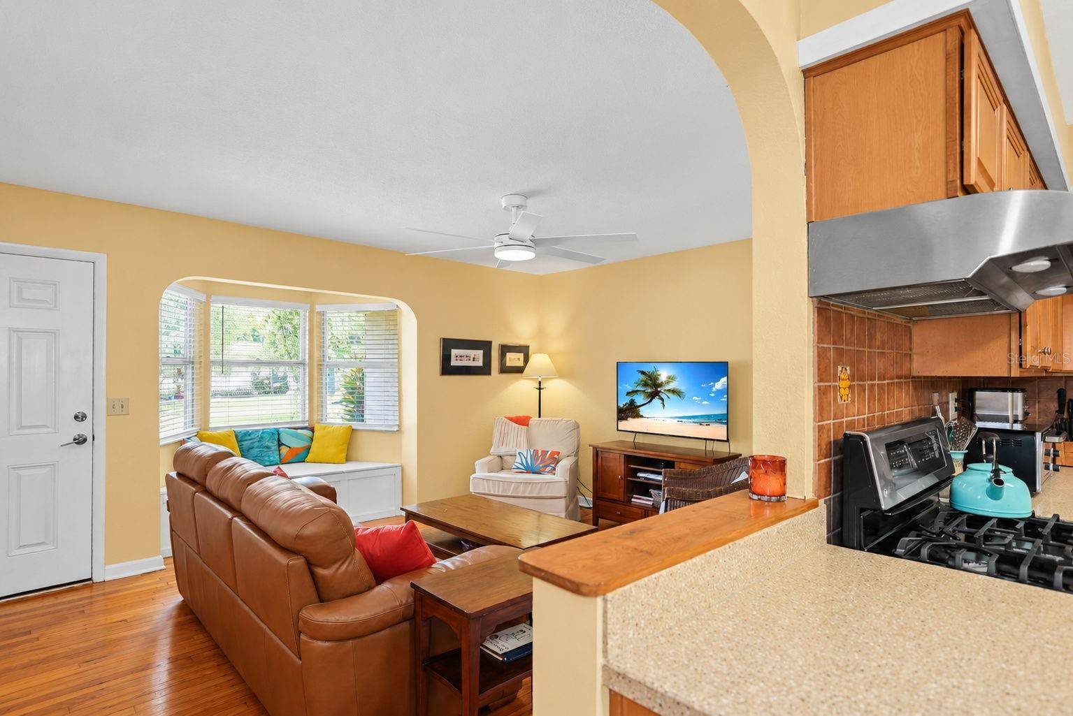 1725 SAN MATEO DR, Dunedin, FL 34698