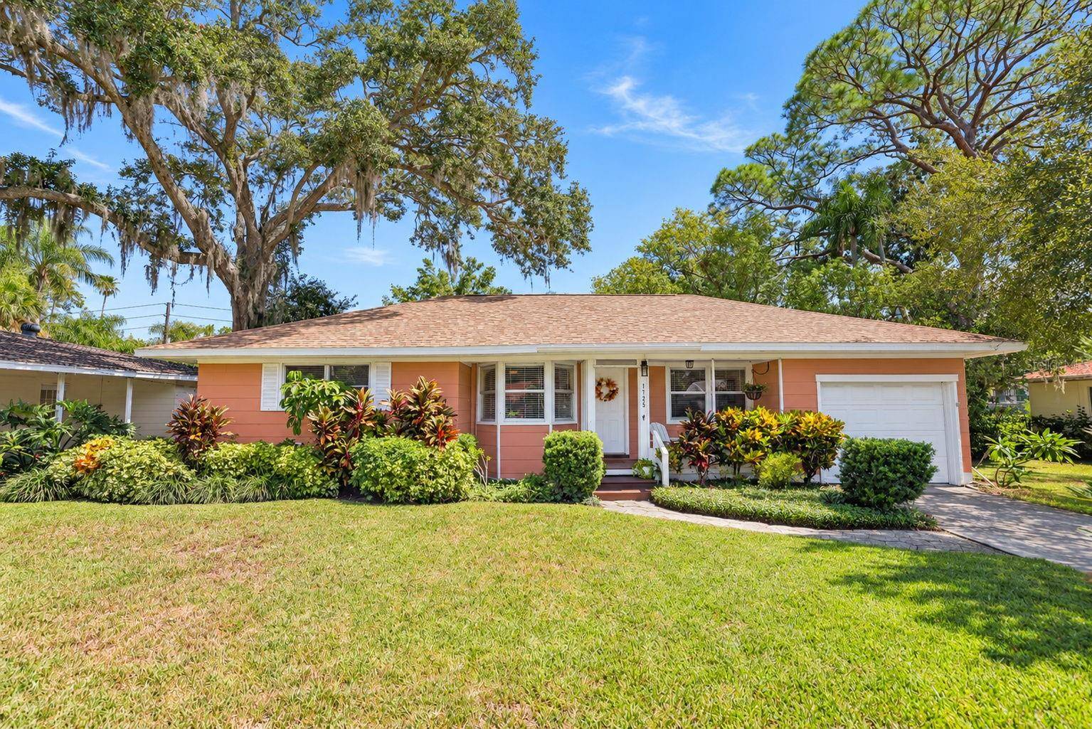 1725 SAN MATEO DR, Dunedin, FL 34698