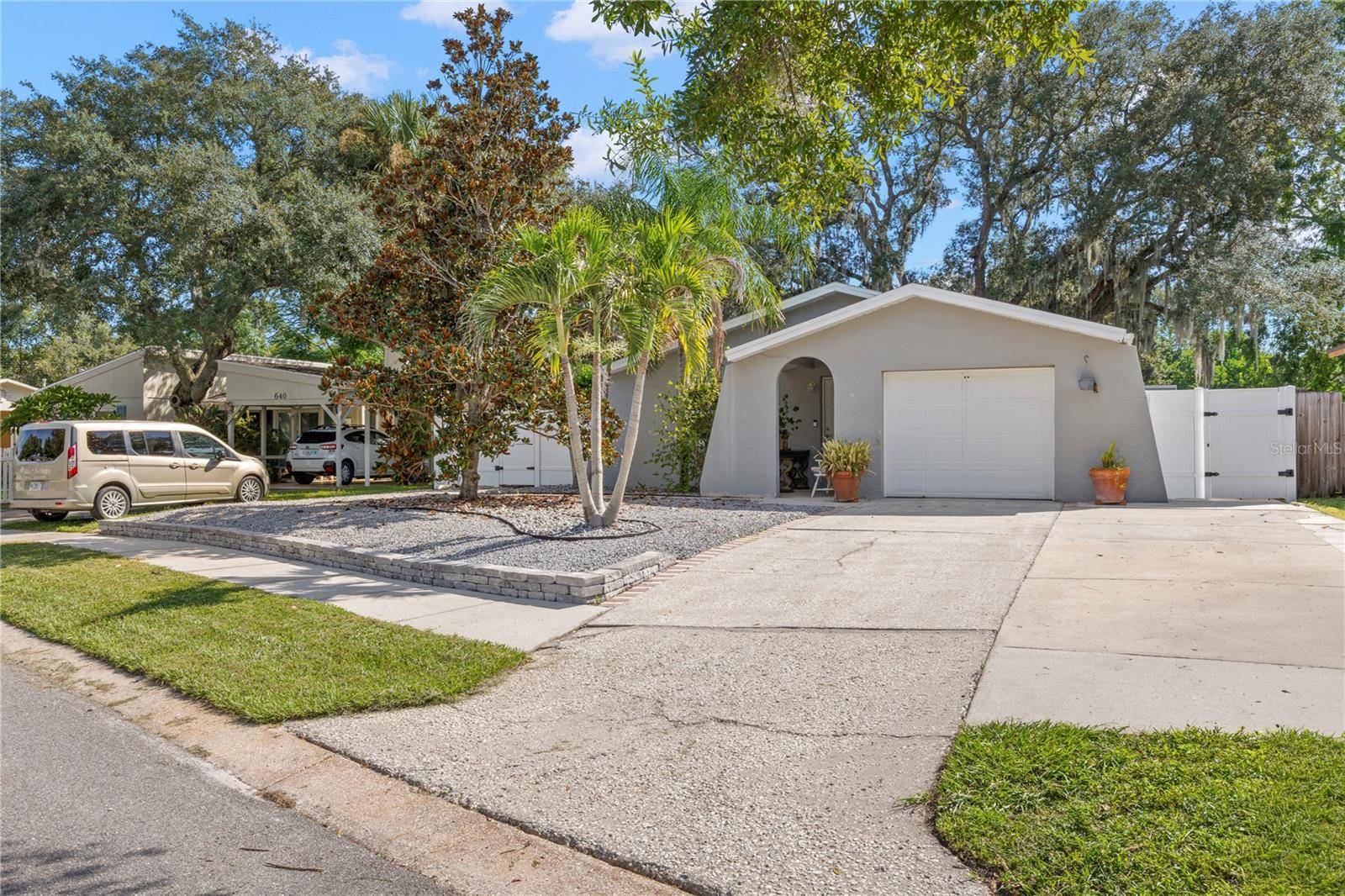630 6TH AVE N, Safety Harbor, FL 34695