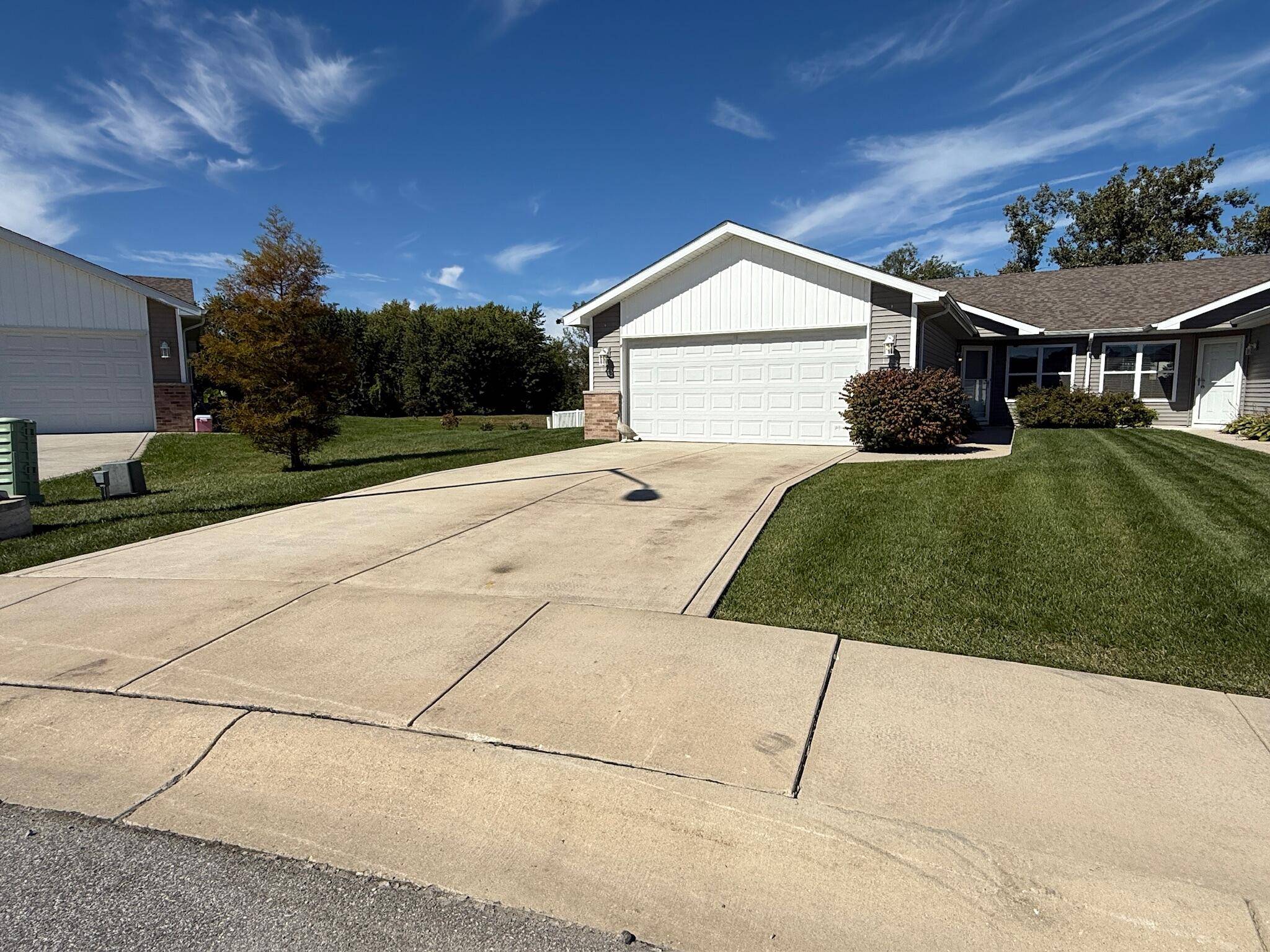 8438 Madison Street, Merrillville, IN 46410