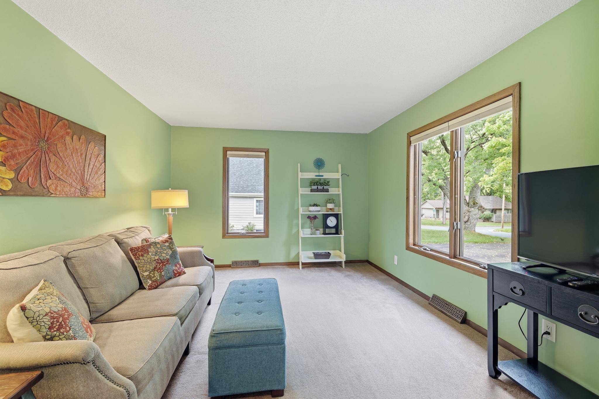 525 N Fremont ST, River Falls, WI 54022