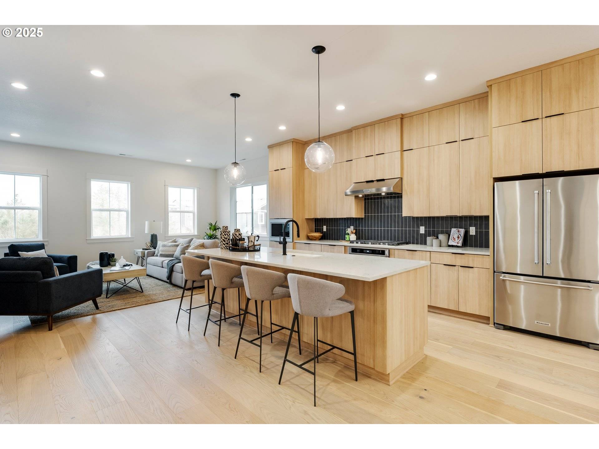16240 NW Holman WAY #L 100, Portland, OR 97229