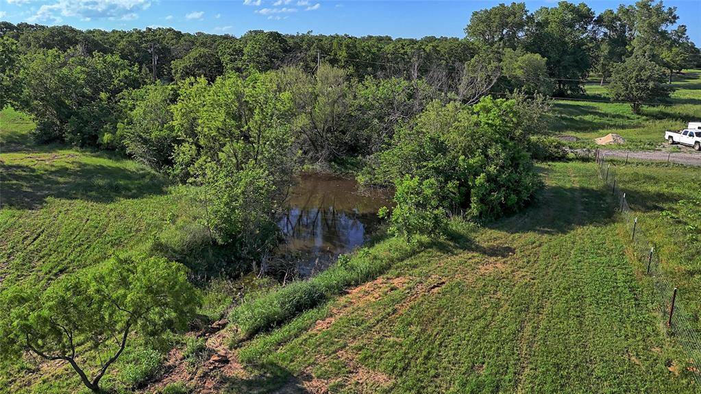510 E Locust Street, Nocona, TX 76255