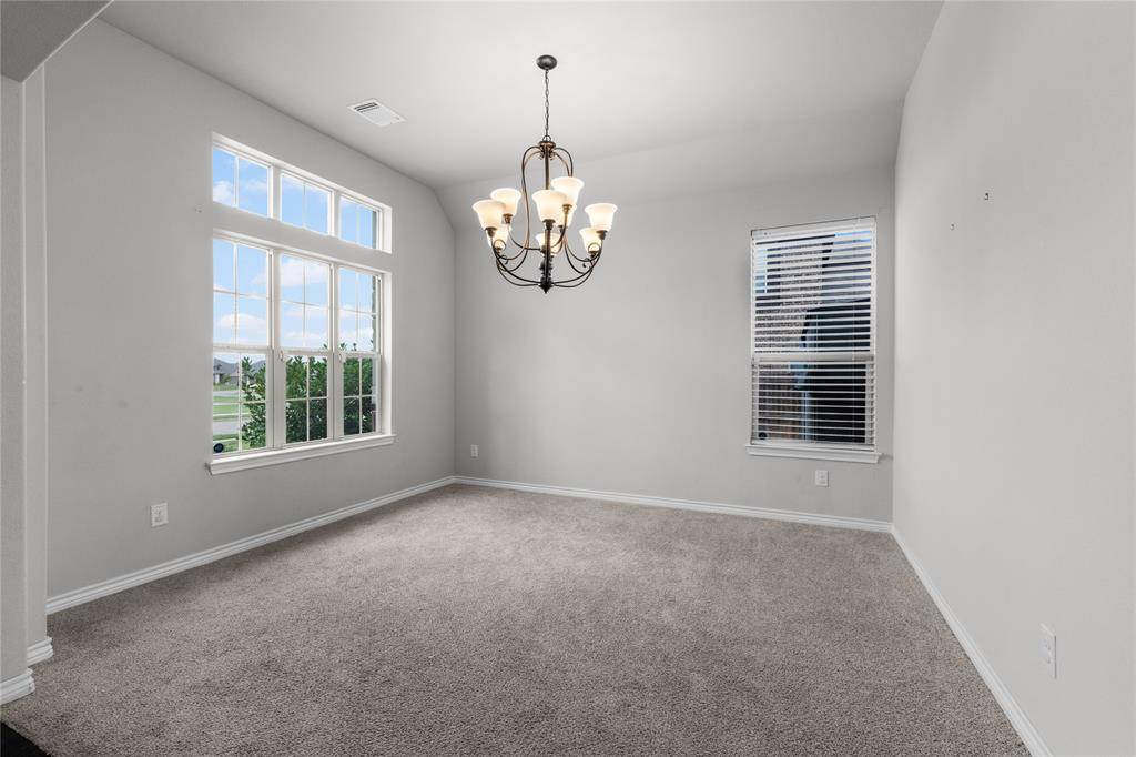 1441 Grassy Meadows Drive, Burleson, TX 76058