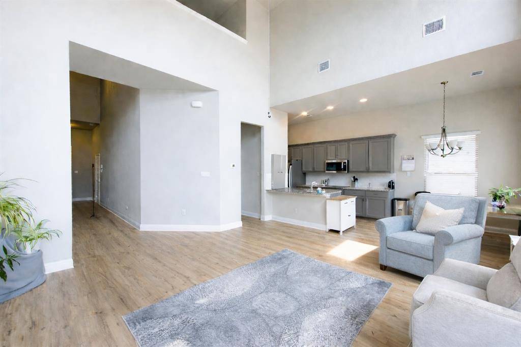 4108 Swinley Forest Drive, Arlington, TX 76017