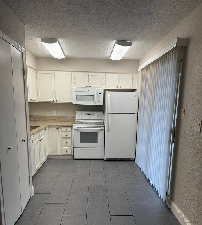 4748 Old Bent Tree Lane #304, Dallas, TX 75287