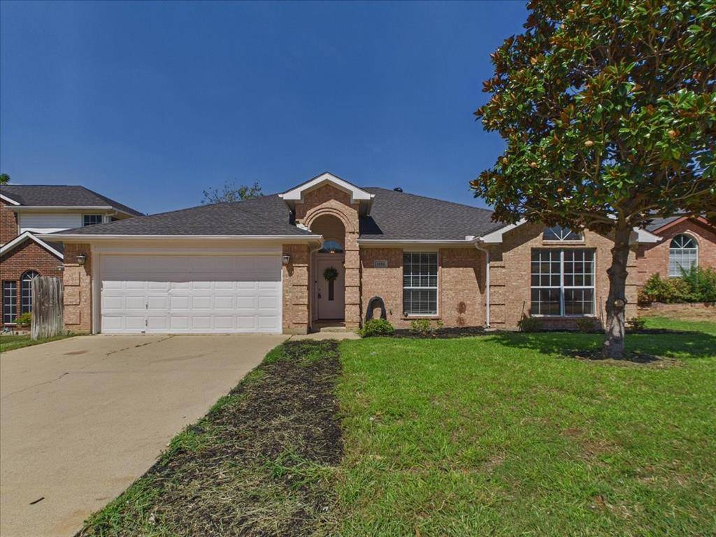 1104 Brandy Station Road, Grand Prairie, TX 75052