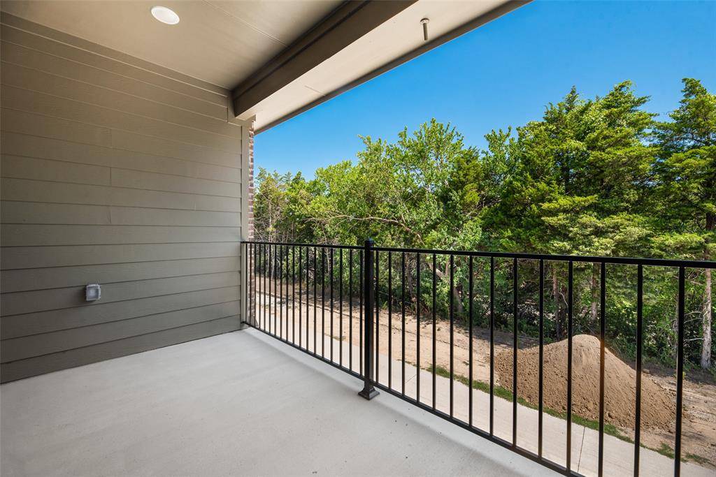 8305 Bayside Drive, Rowlett, TX 75088