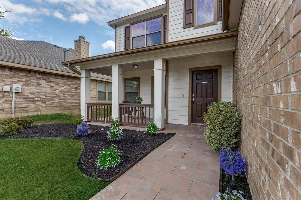 613 Stirrup Bar Drive, Fort Worth, TX 76179