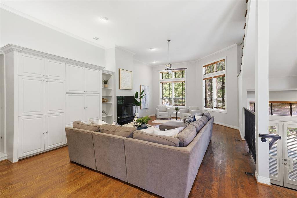 5012 Morris Avenue, Addison, TX 75001