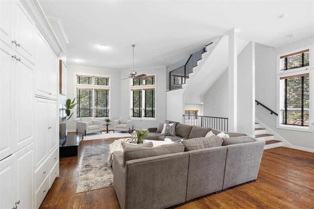 5012 Morris Avenue, Addison, TX 75001