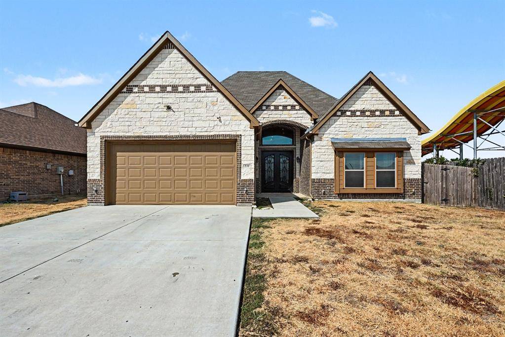 231 N Judd Street, White Settlement, TX 76108