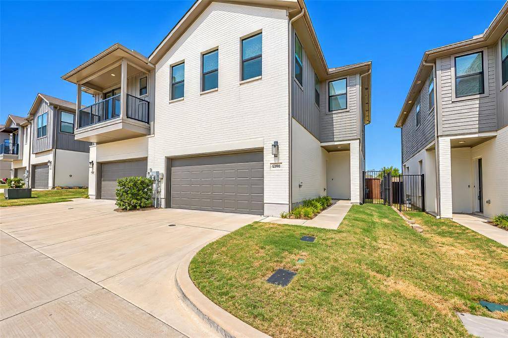 6308 Oakbend Circle, Fort Worth, TX 76132