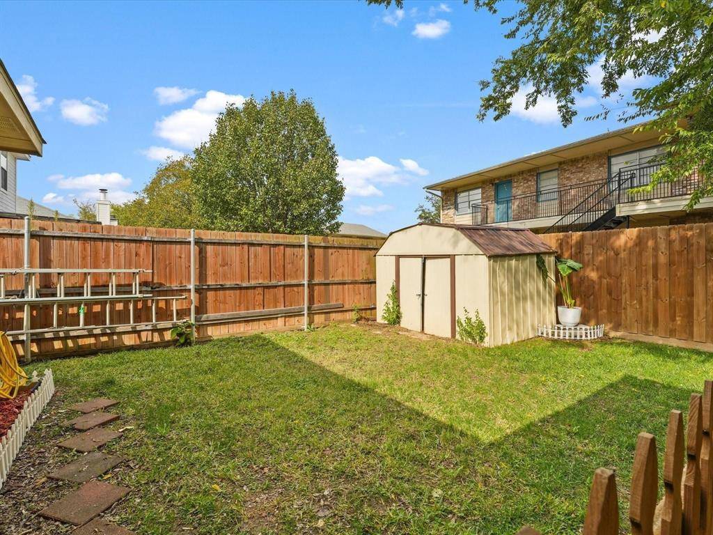 4702 Grovetree Lane, Garland, TX 75043