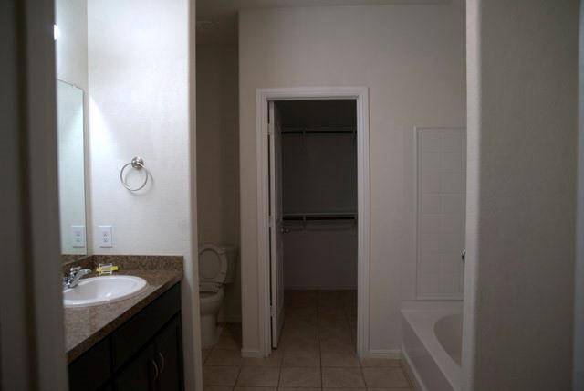 6924 Helm Lane, Fort Worth, TX 76179
