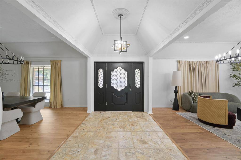 803 Green Tree Court, Duncanville, TX 75137