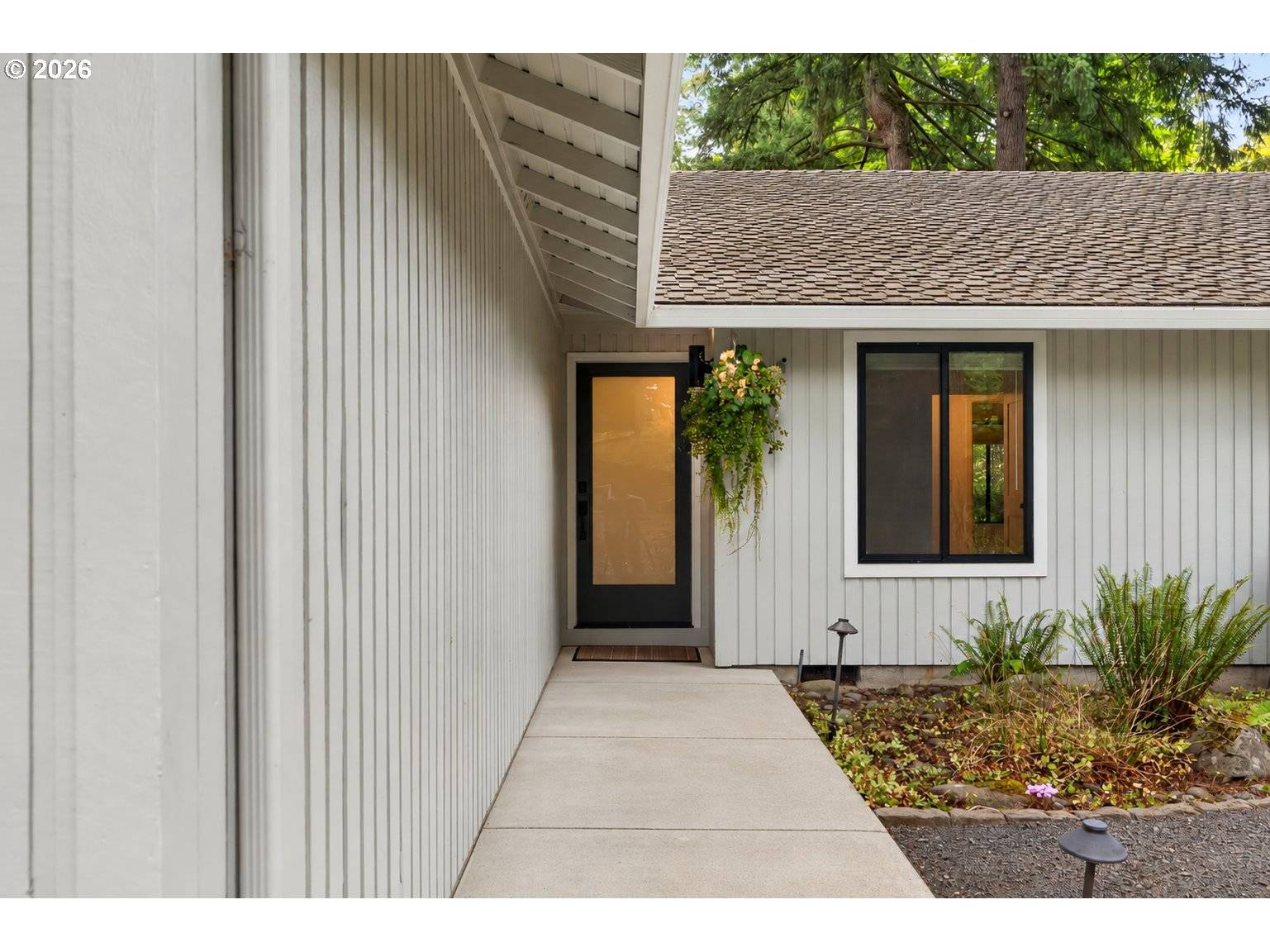 3715 DIVISION CT, Lake Oswego, OR 97035