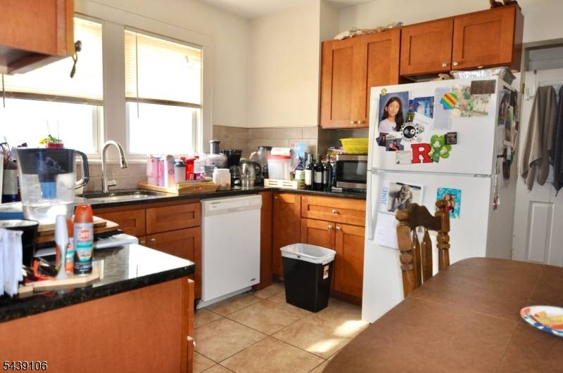 119 Winslow Pl, Garwood Boro, NJ 07027