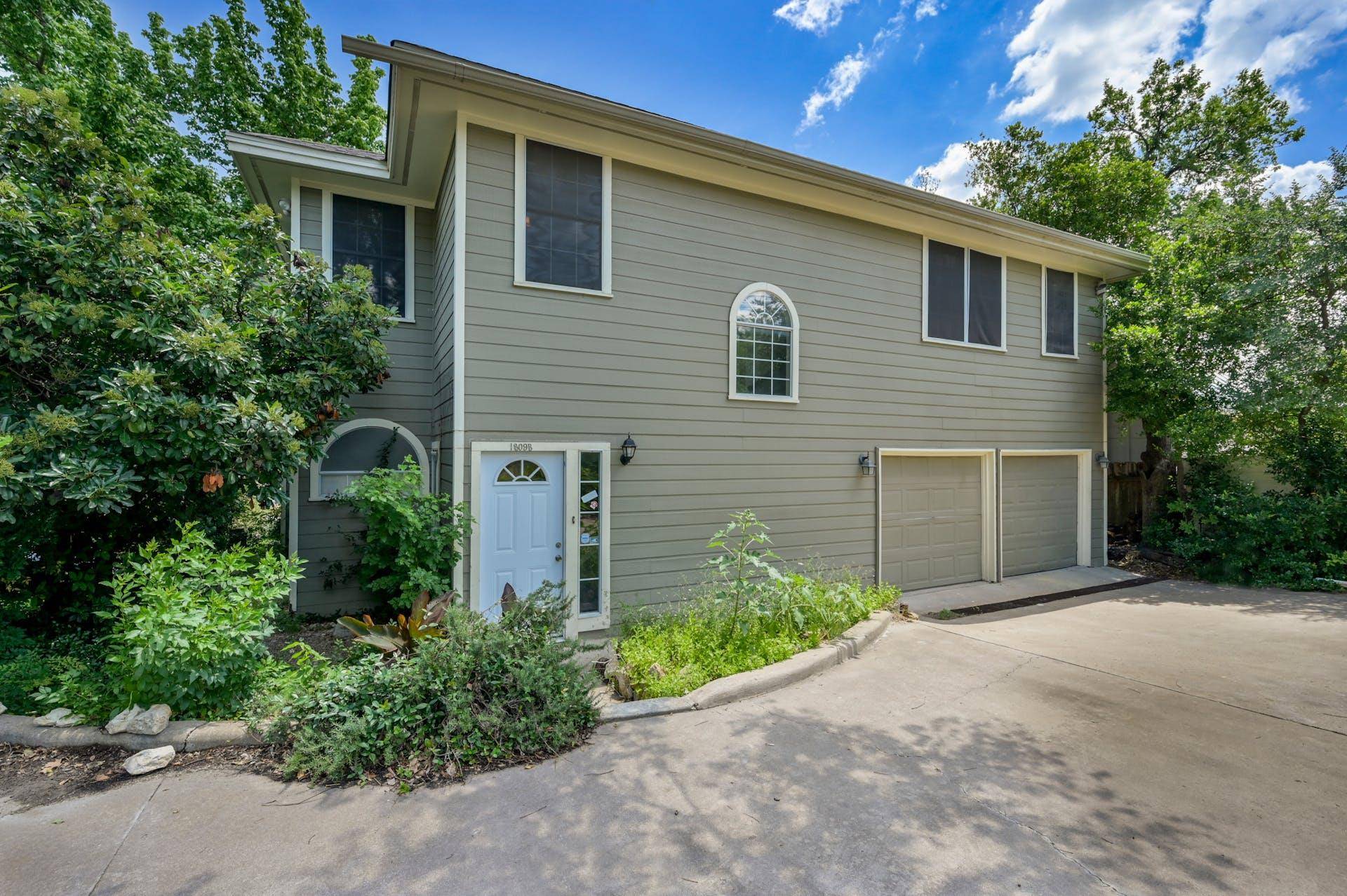 1809 W 39th ST #B, Austin, TX 78731