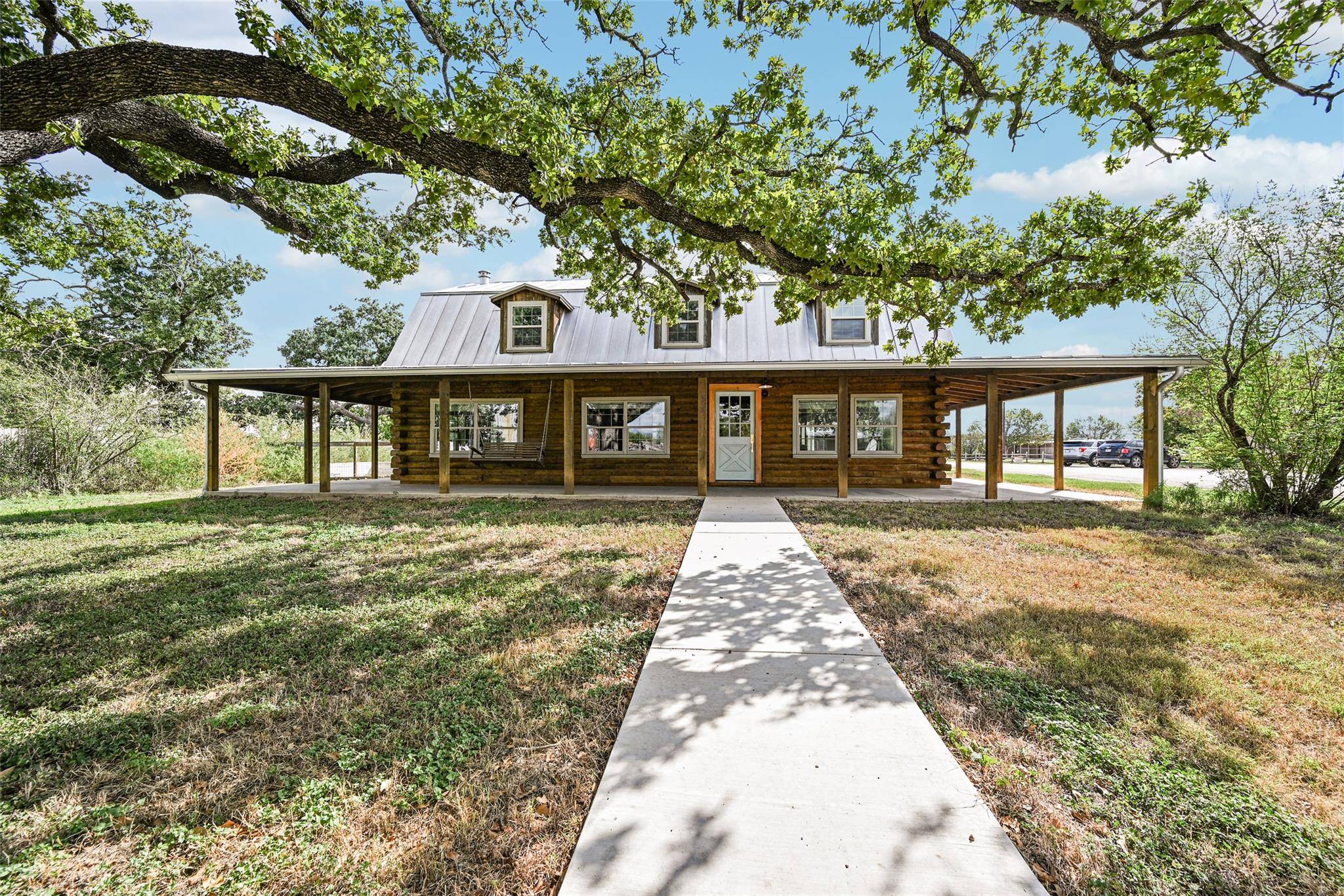 202 Loring ST, Stonewall, TX 78671
