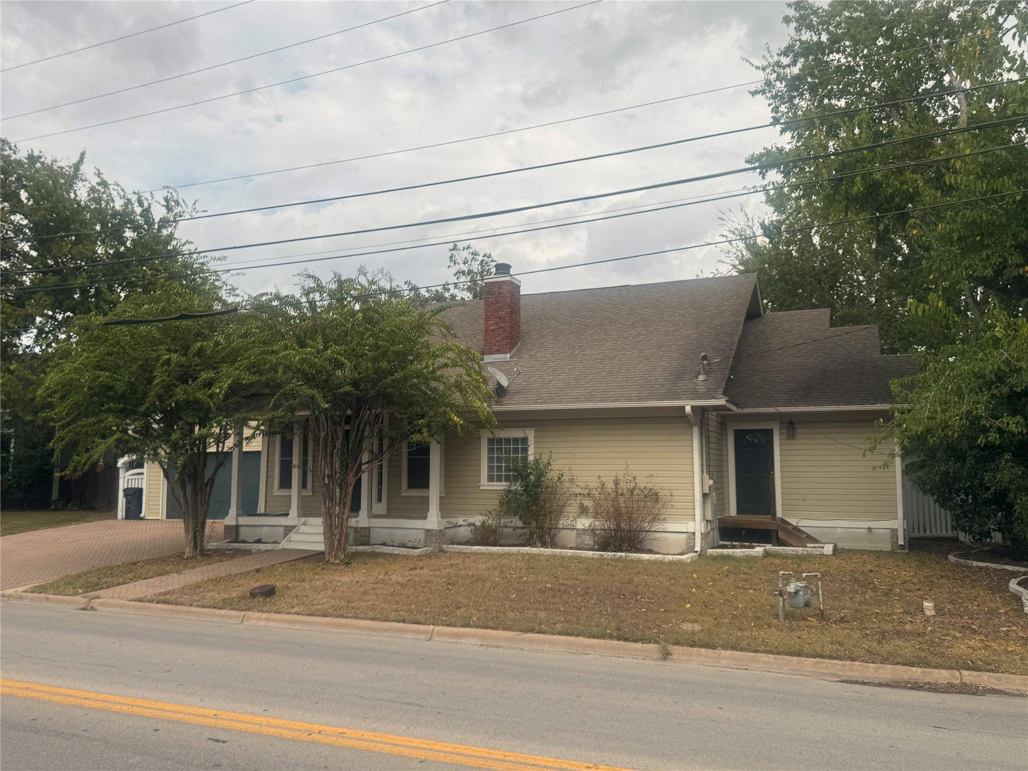 206 N Fm 1660, Hutto, TX 78634