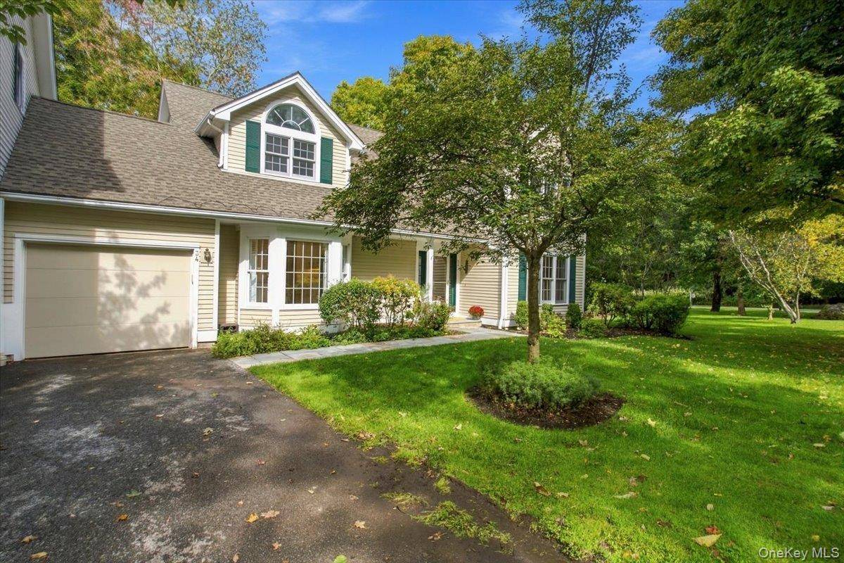 34 Old Town XING, Mount Kisco, NY 10549