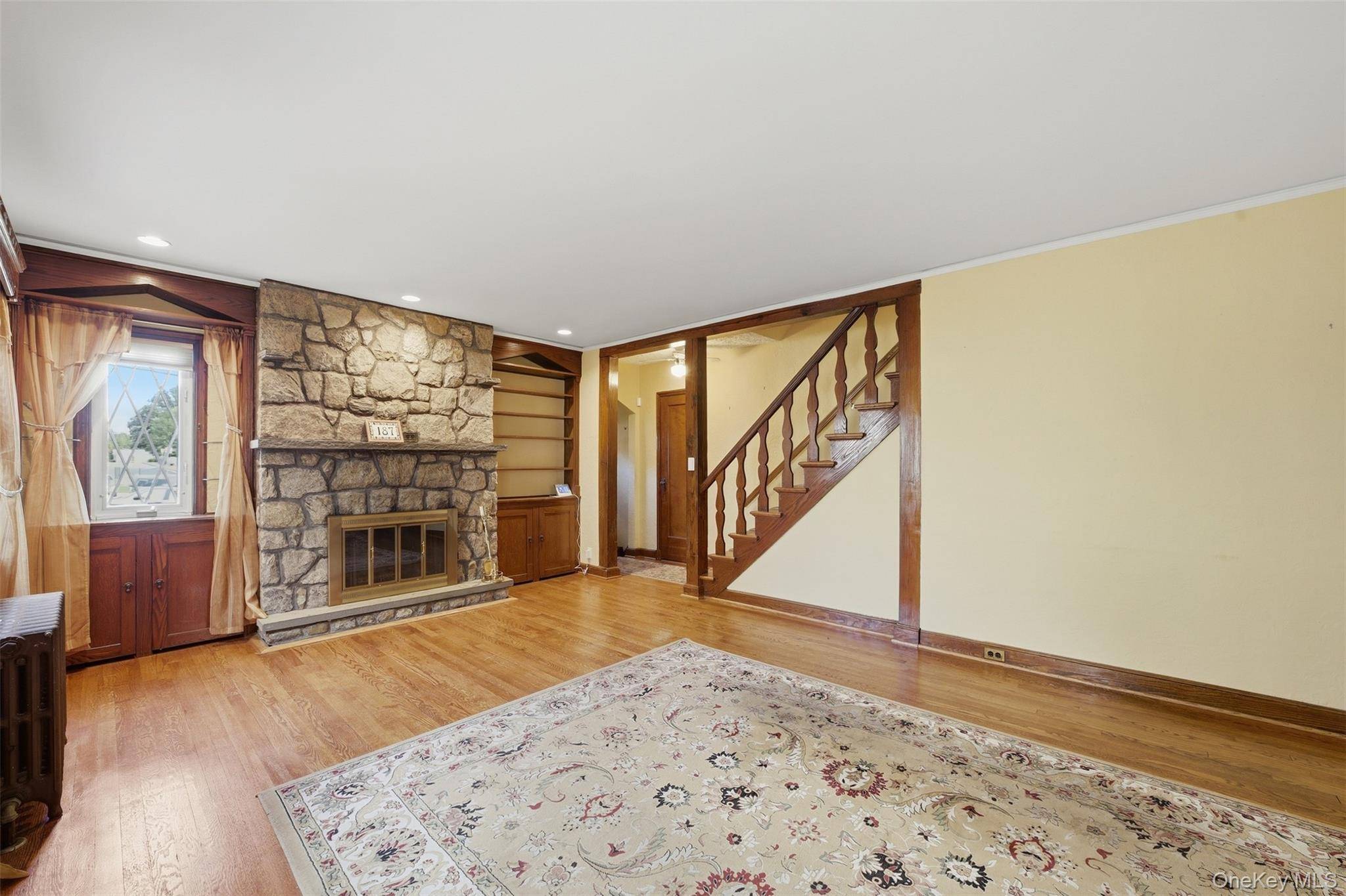 187 Neuton AVE, Port Chester, NY 10573