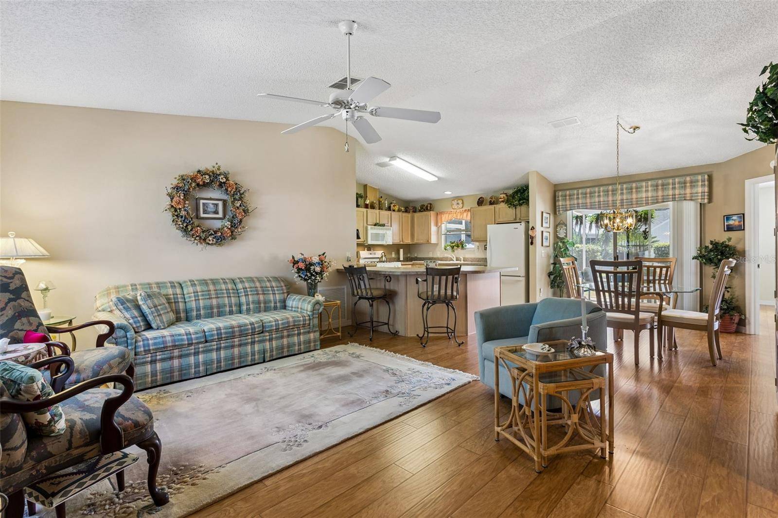 1319 CARVELLO DR, The Villages, FL 32162