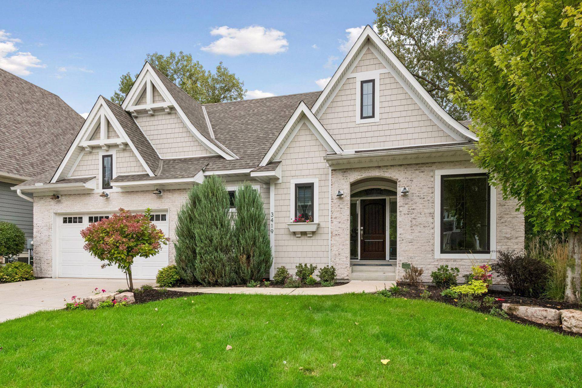 3419 Groveland LN, Minnetonka, MN 55345