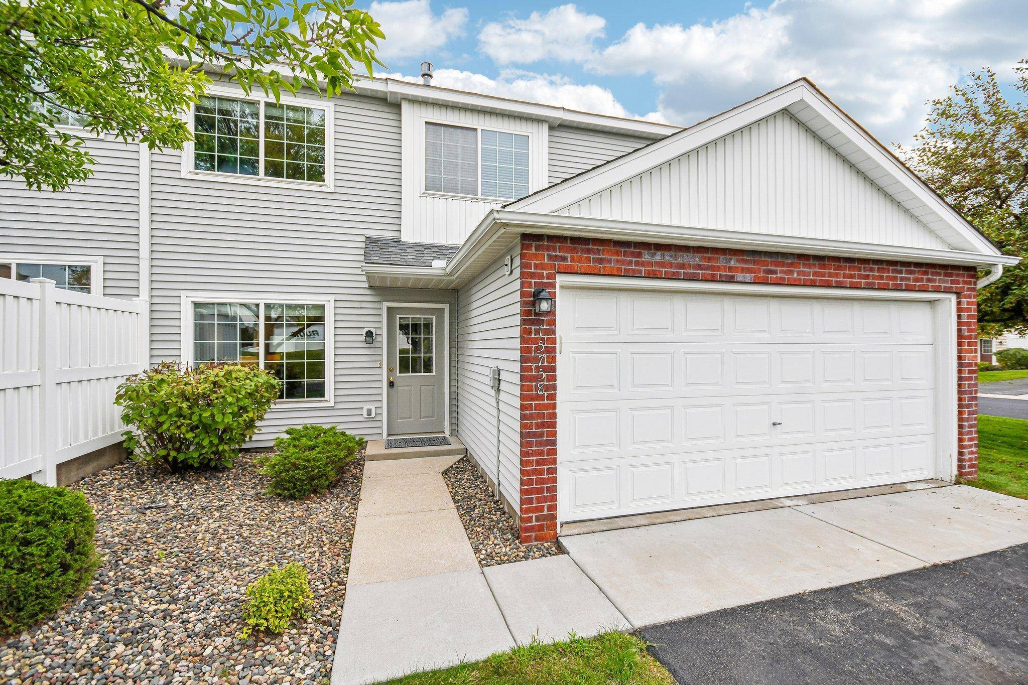15758 Flackwood TRL, Apple Valley, MN 55124