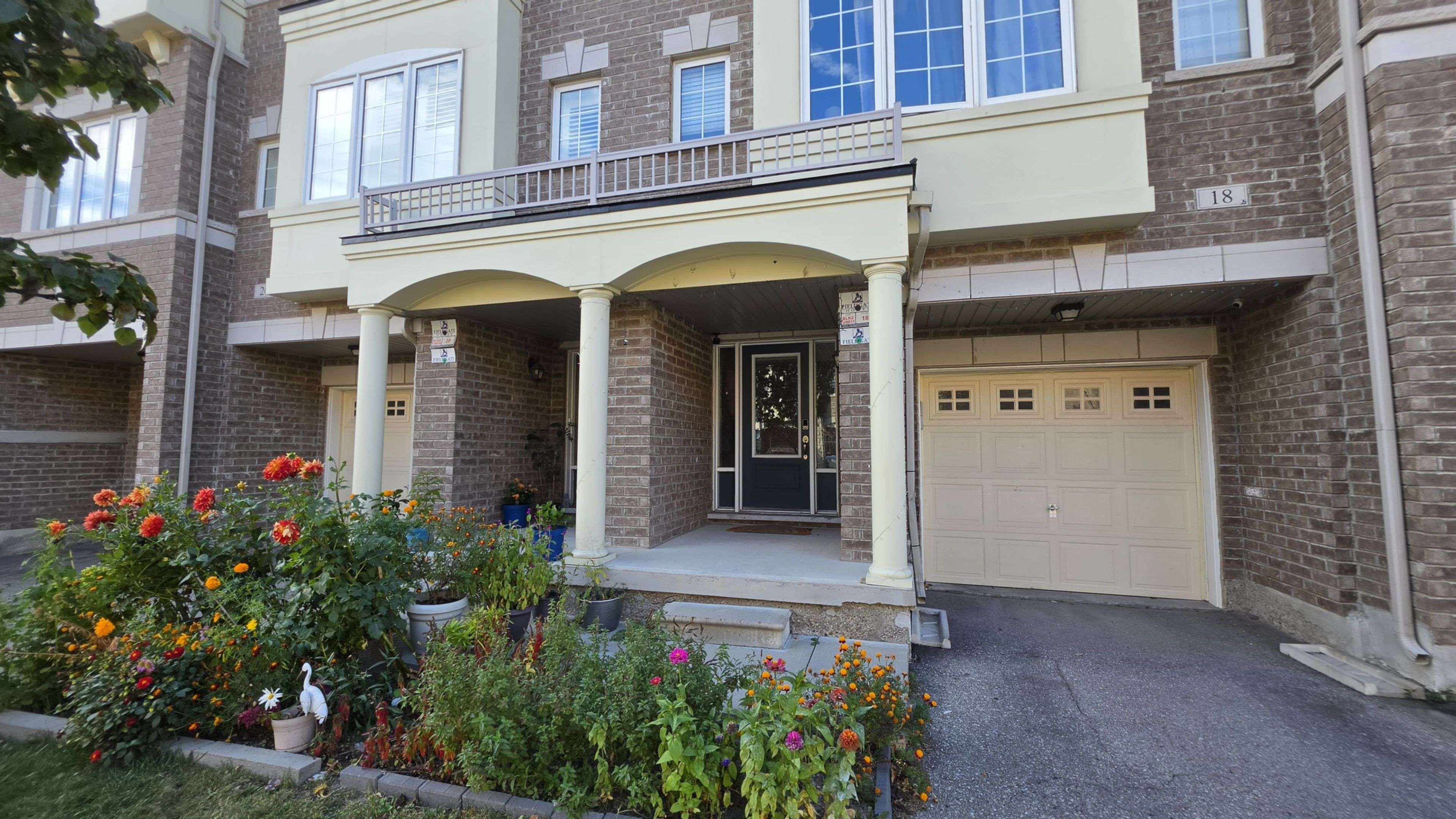 18 Aspen Hill RD, Brampton, ON L6Y 6E3
