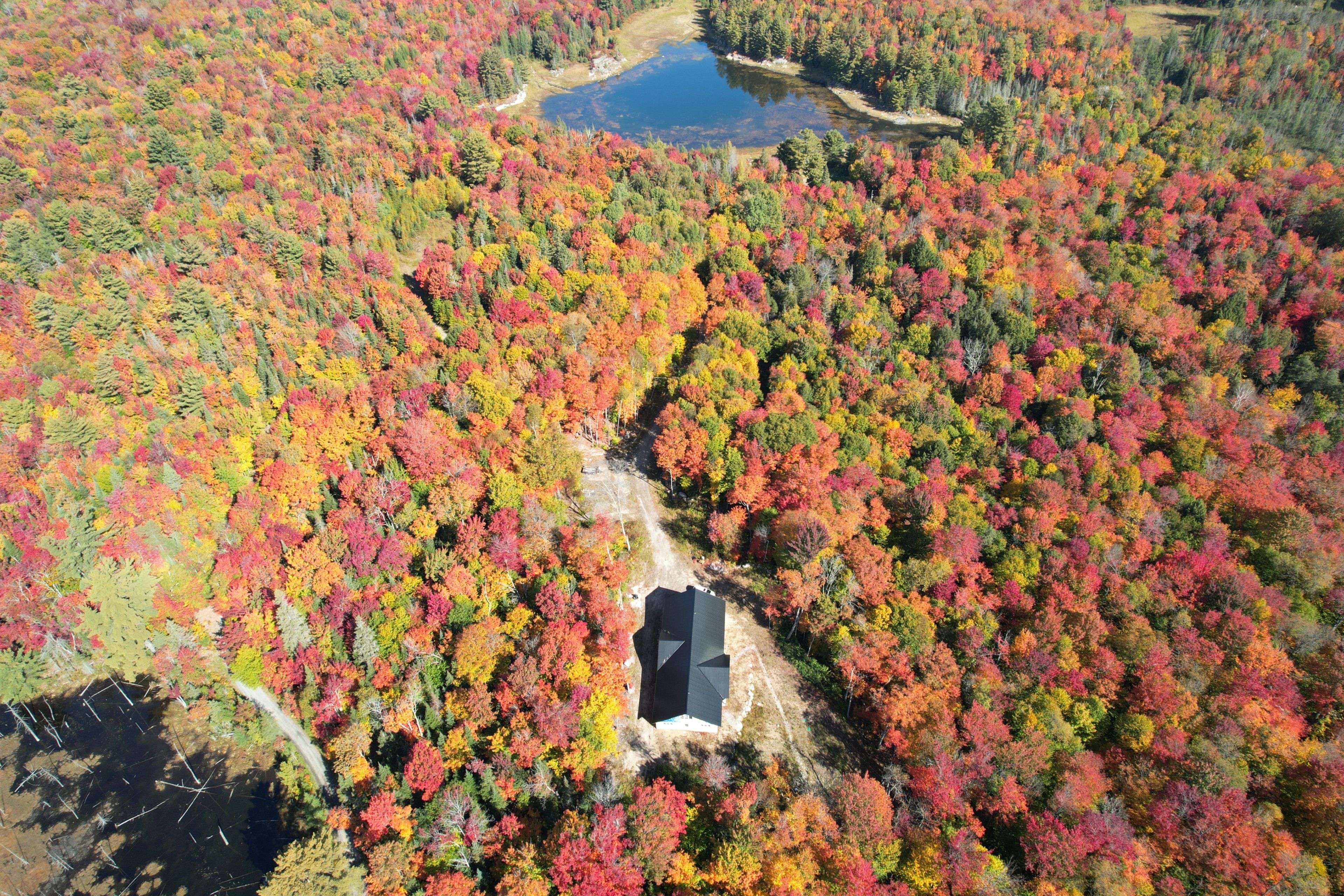 121 Loon Lake RD, Magnetawan, ON P0A 1Z0
