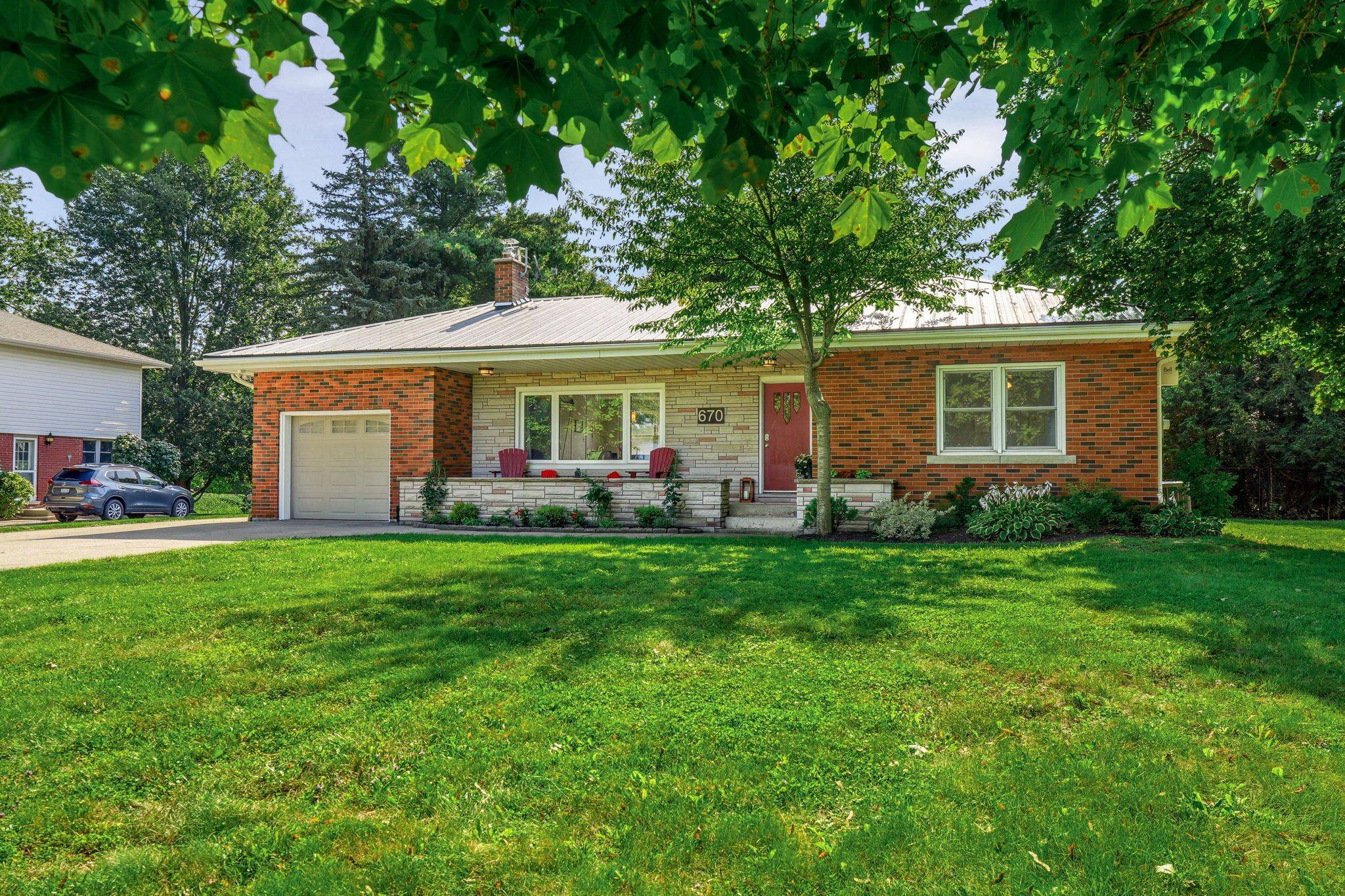 670 Thompson RD, Hamilton, ON L0R 2B0