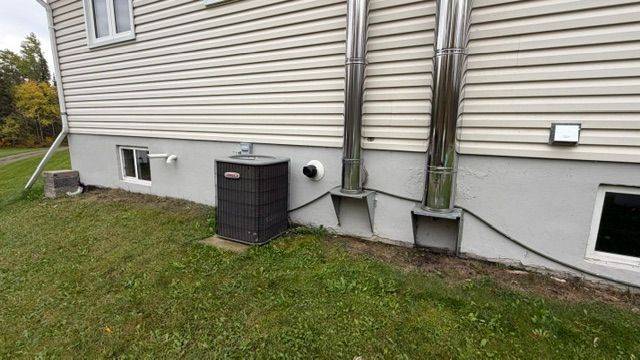 543 Hunt RD, Conmee, ON P0T 1W0