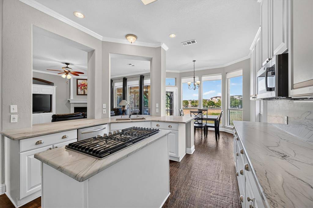 4000 Saturn Street, Flower Mound, TX 75028