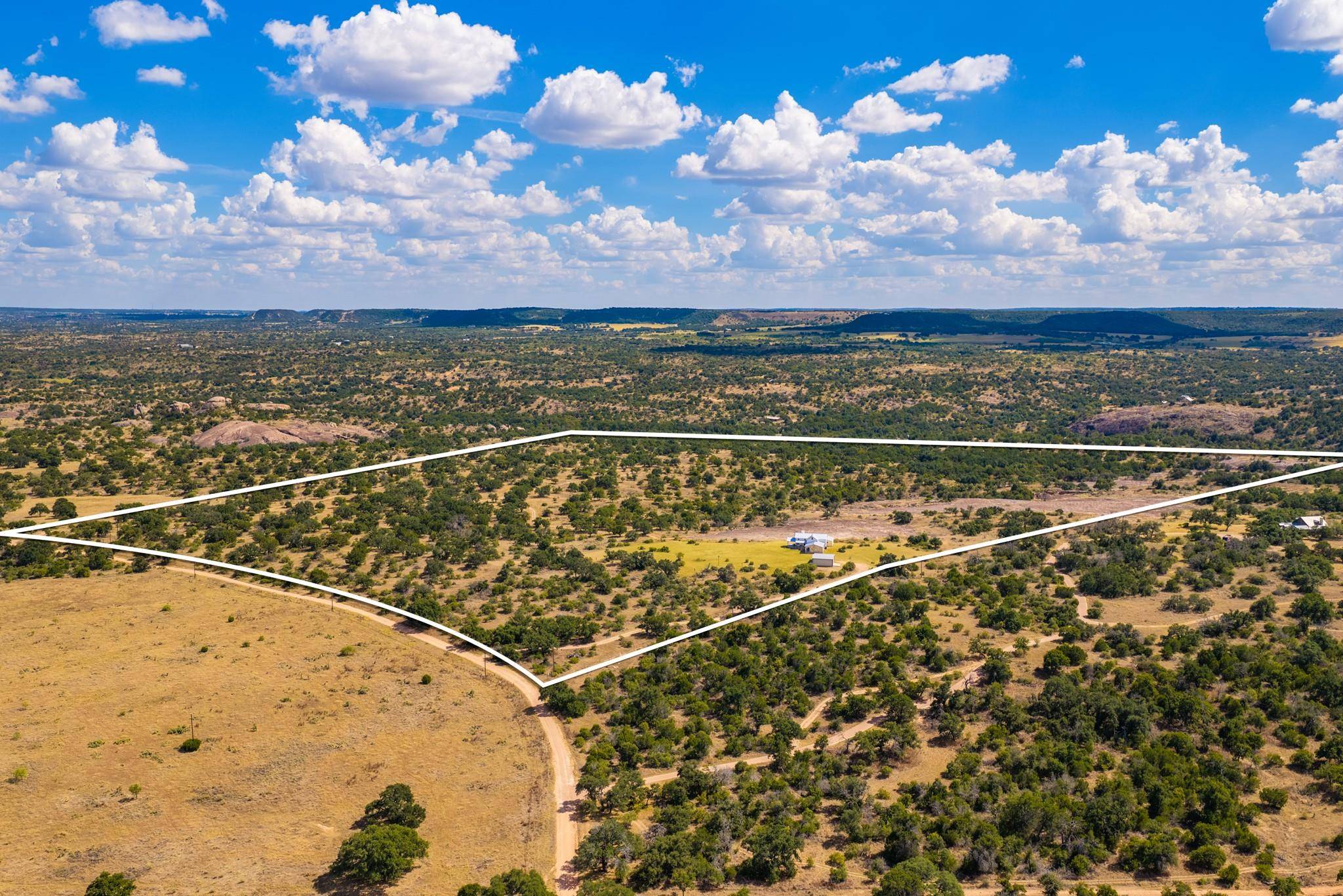 2150 Granite Springs DR, Fredericksburg, TX 78624