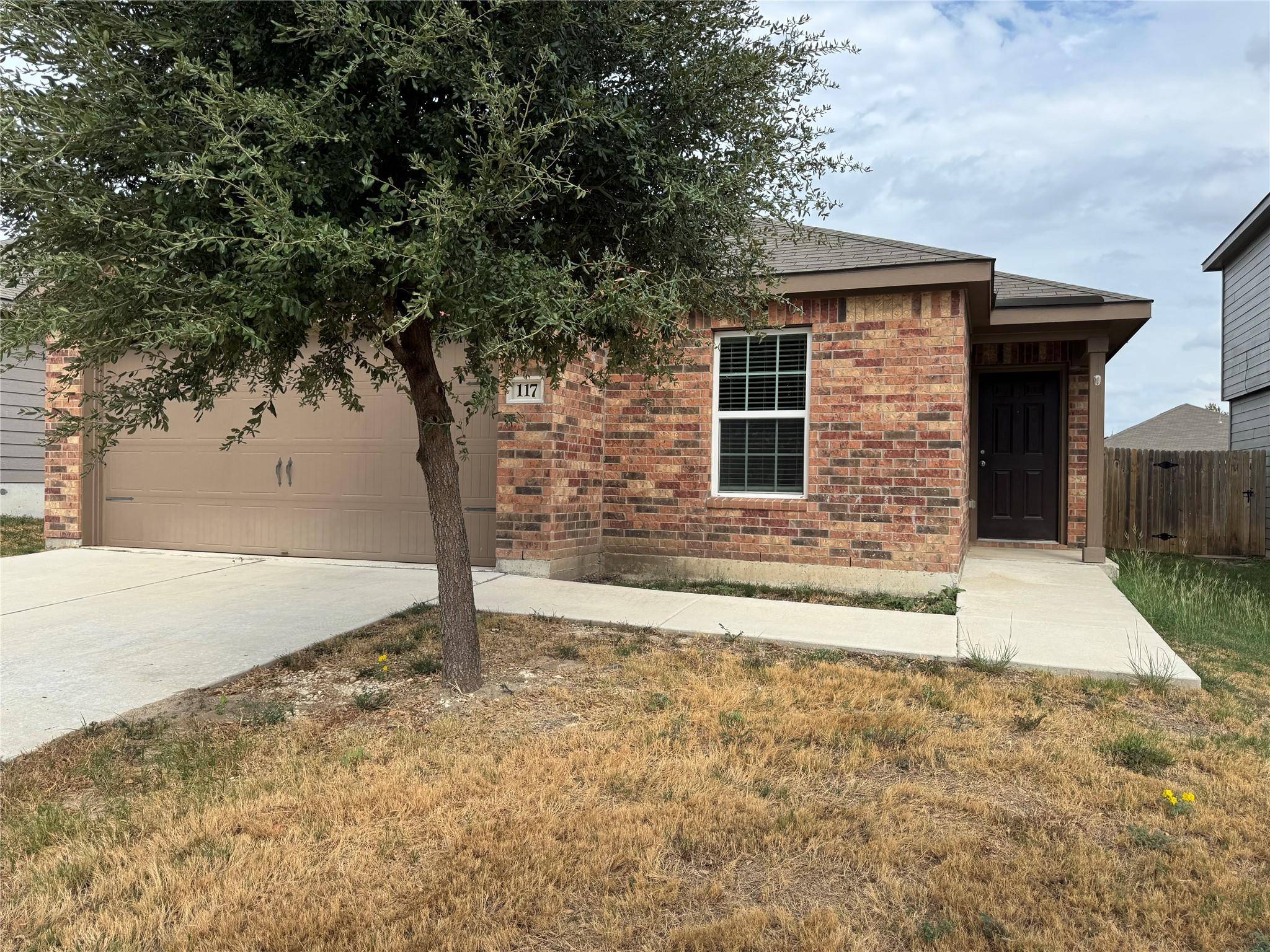 117 Allington CIR, Jarrell, TX 76537
