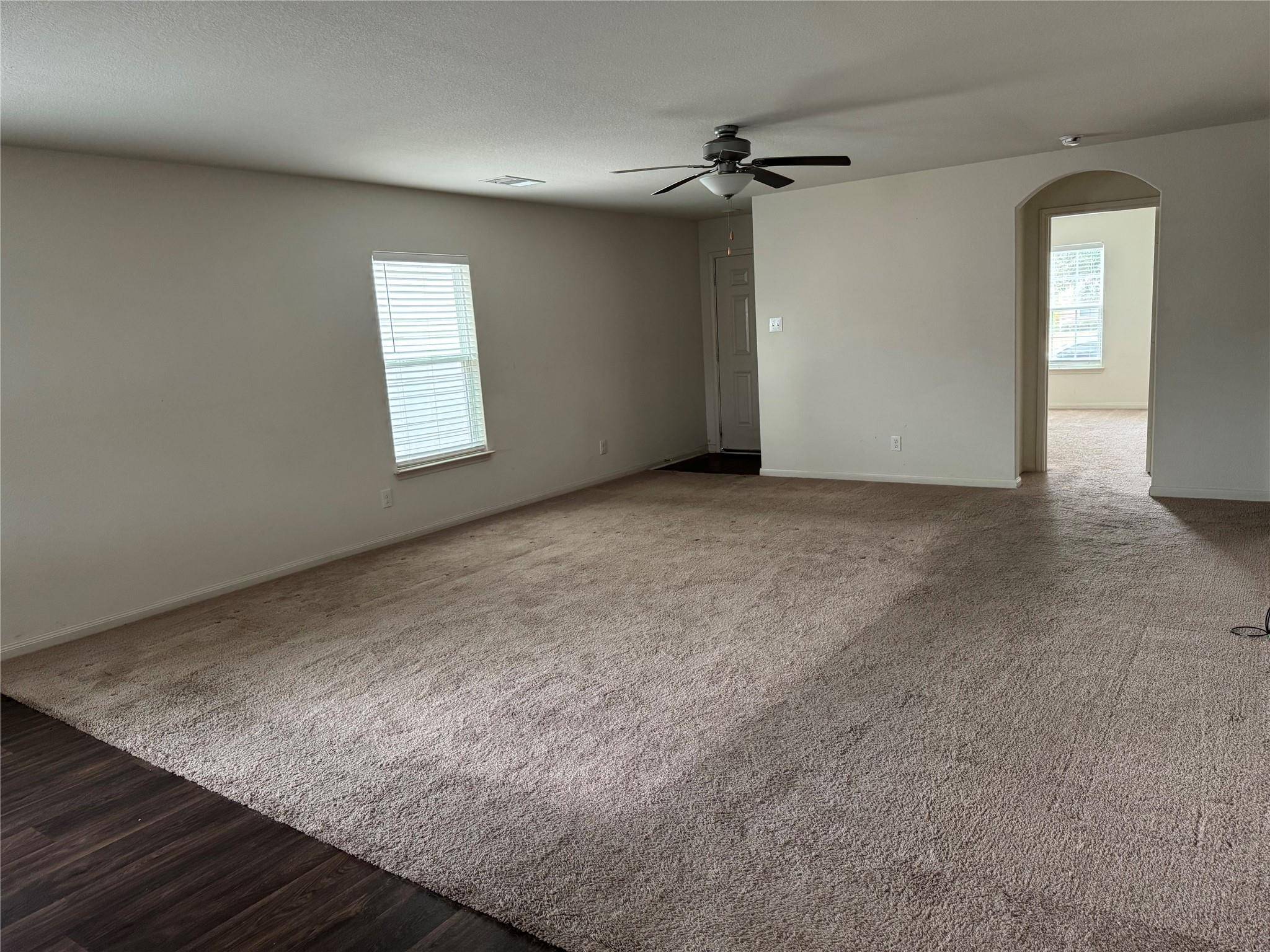 117 Allington CIR, Jarrell, TX 76537