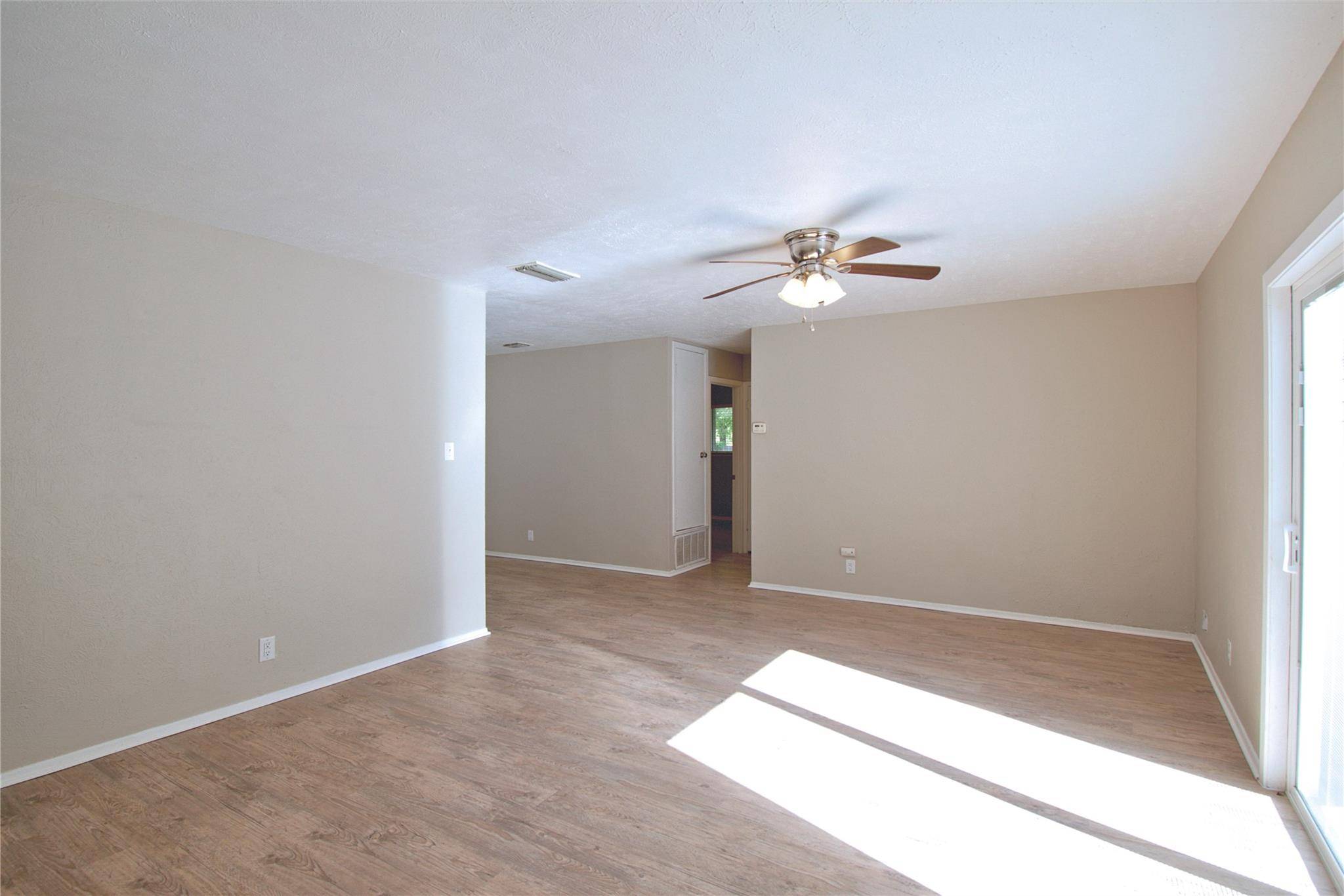 5936 Cherry LOOP #B, Austin, TX 78745