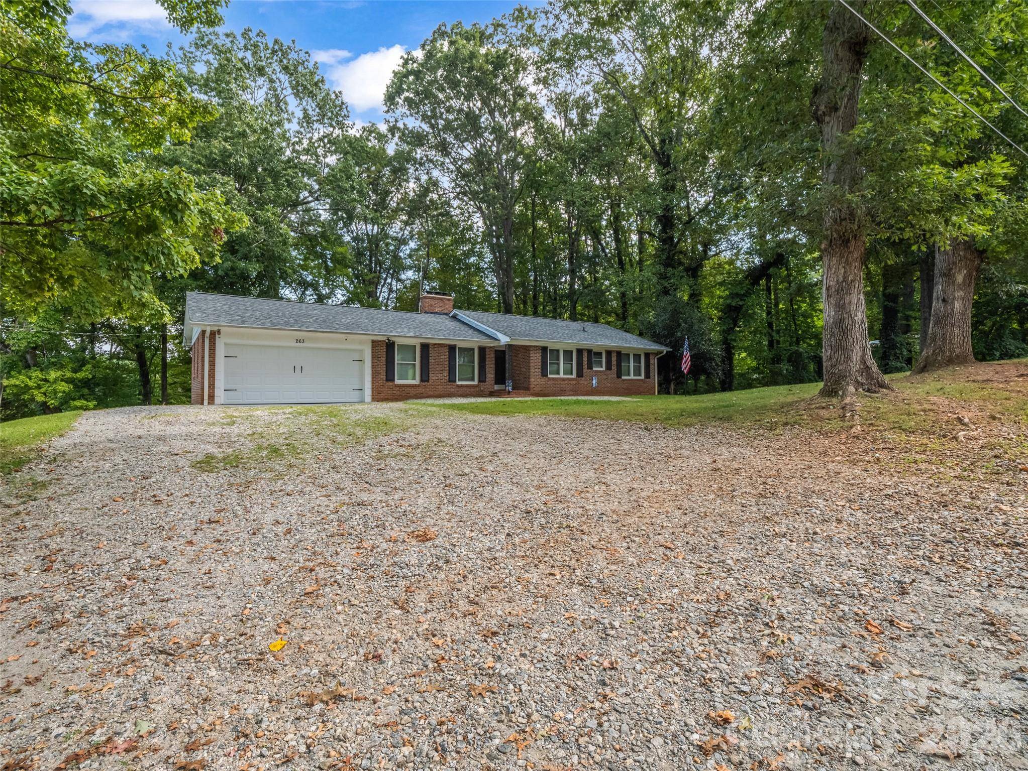 263 Blanton ST, Columbus, NC 28722